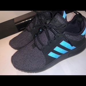 DARK GRAY & BLUE ADIDAS SNEAKER